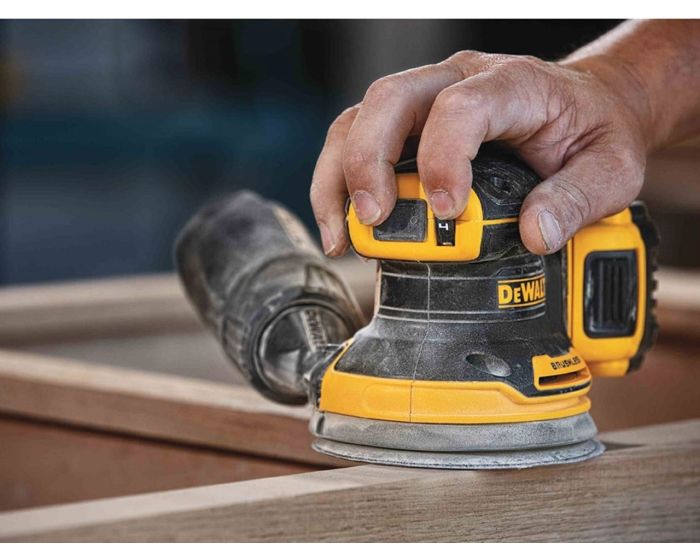 Dewalt DCW210N Cordless Brushless 18v XR Orbital Sander 125mm 50 Sanding Sheets Buyaparcel